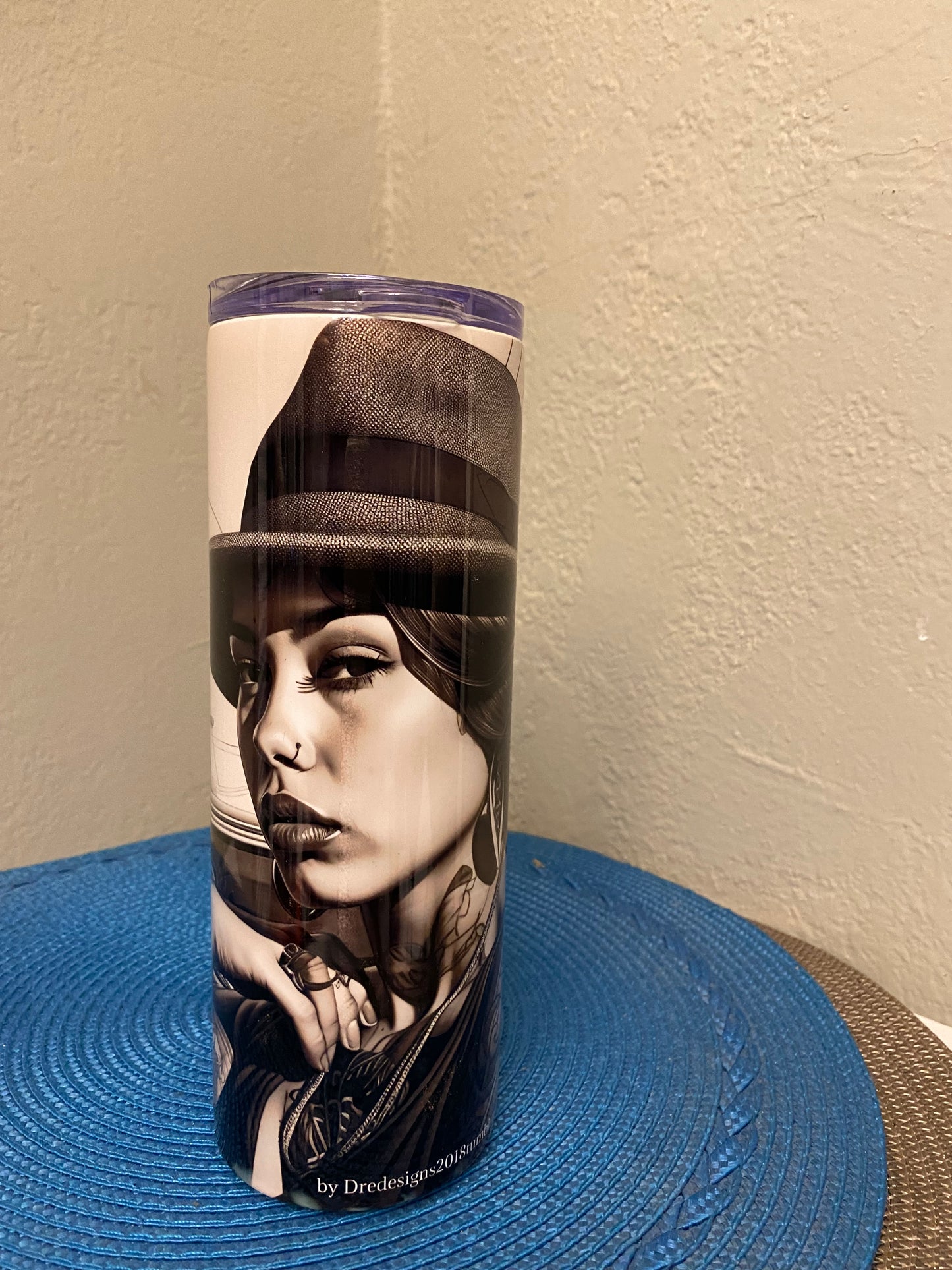Chicana lady