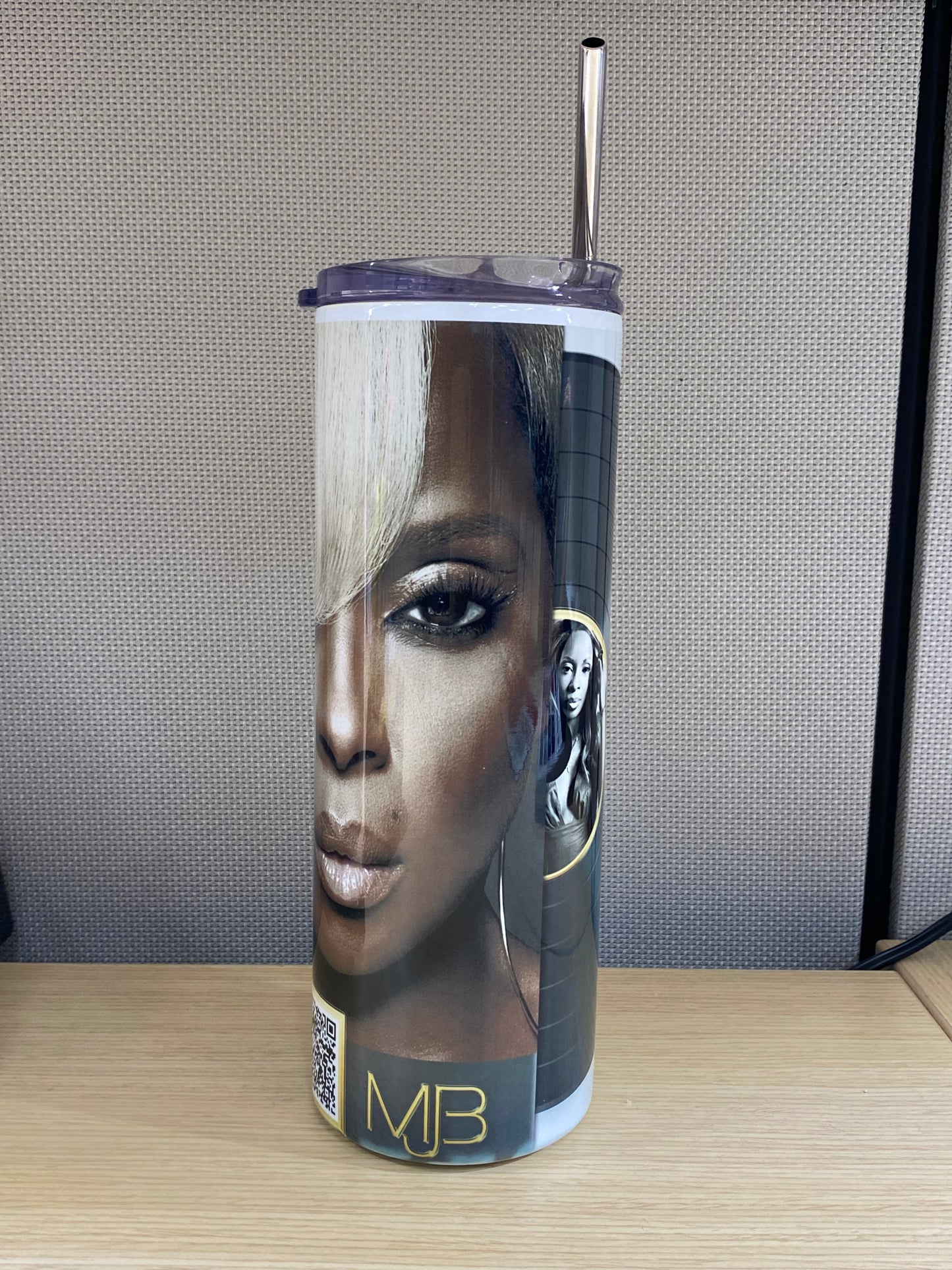 Mary J